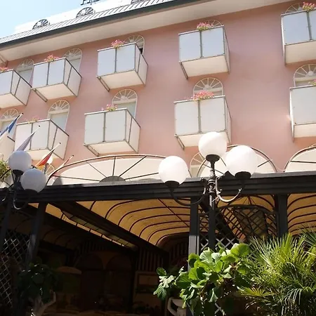 Vienna Ostenda E Ristorante Il Danubio Ξενοδοχείο