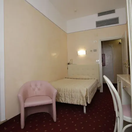 Vienna Ostenda E Ristorante Il Danubio Ξενοδοχείο 4*