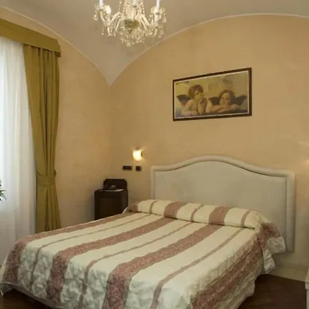 Vienna Ostenda E Ristorante Il Danubio 酒店 里米尼