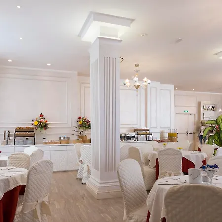 Ξενοδοχείο Vienna Ostenda E Ristorante Il Danubio 4*