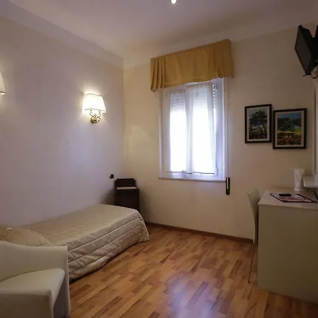 Vienna Ostenda E Ristorante Il Danubio Hotell 4*