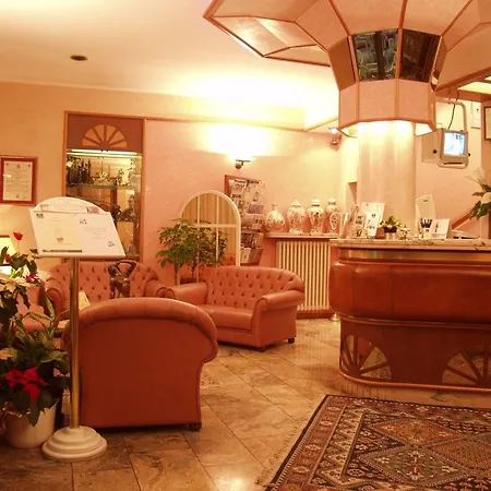 Vienna Ostenda E Ristorante Il Danubio Hotell 4*