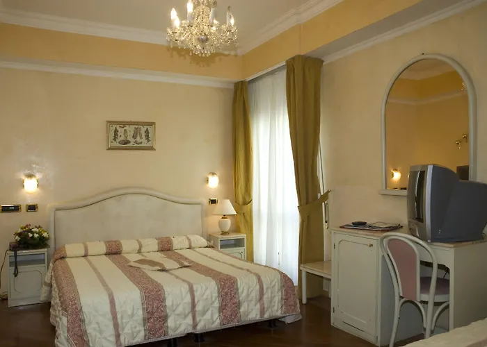 Vienna Ostenda E Ristorante Il Danubio فندق ريميني