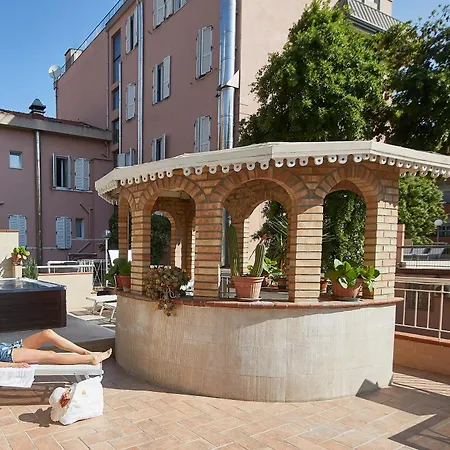 Vienna Ostenda E Ristorante Il Danubio Отель 4*