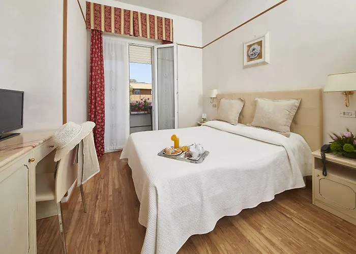 Hotel Vienna Ostenda E Ristorante Il Danubio