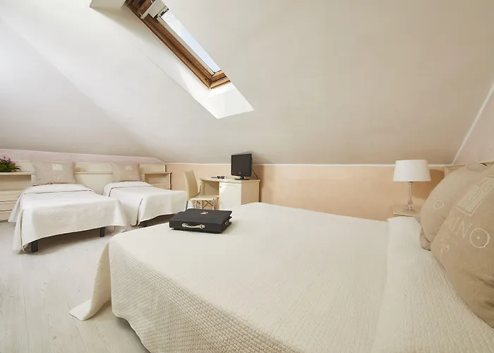 Vienna Ostenda E Ristorante Il Danubio Hotel 4*