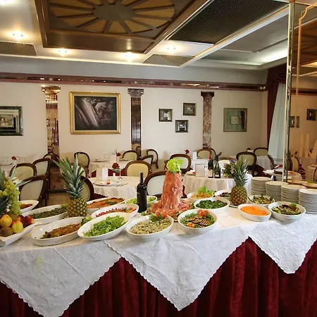 Vienna Ostenda E Ristorante Il Danubio