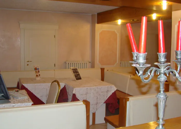 Vienna Ostenda E Ristorante Il Danubio 4*